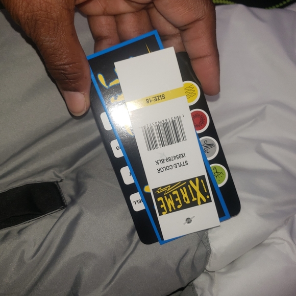 jacket - Picture 1 of 4